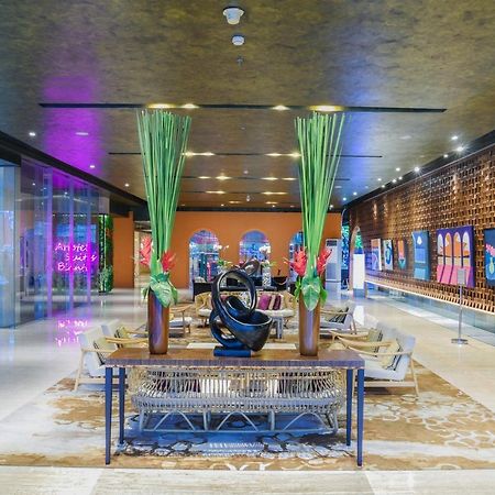 Artotel Suites Bianti Yogyakarta Extérieur photo