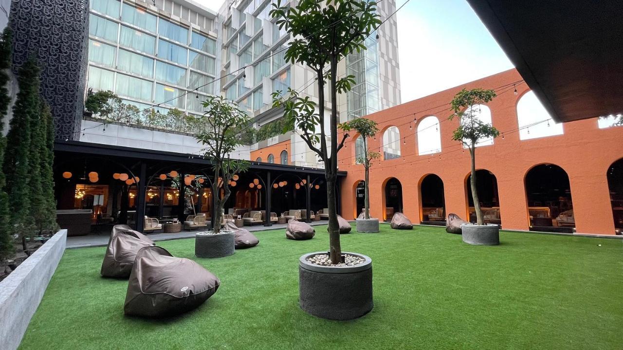 Artotel Suites Bianti Yogyakarta Extérieur photo