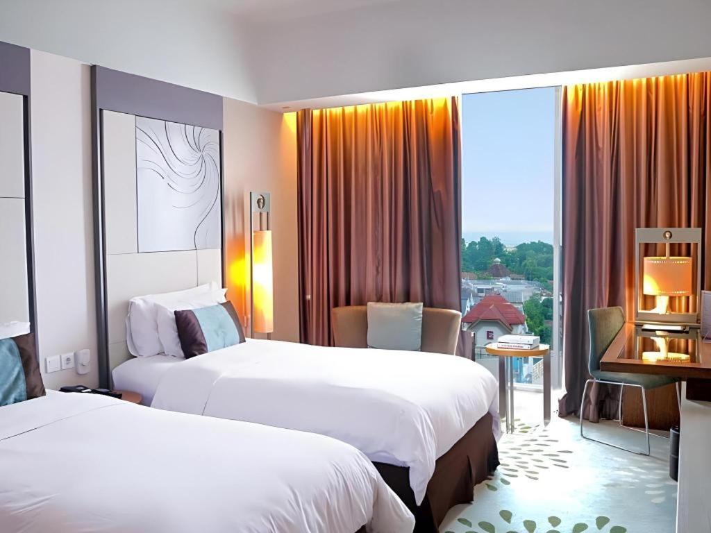 Artotel Suites Bianti Yogyakarta Extérieur photo