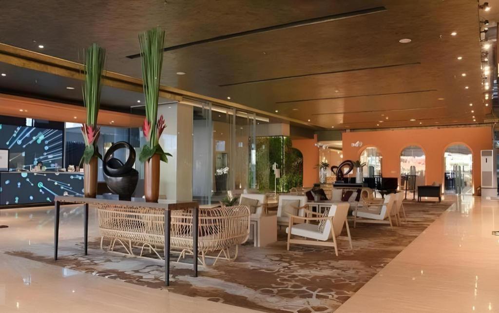 Artotel Suites Bianti Yogyakarta Extérieur photo